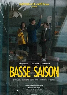 Постер Мертвый сезон (Basse Saison)